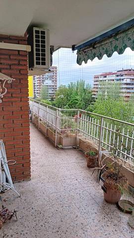 Piso en Venta en Calle SILICIO en Parque Cataluña