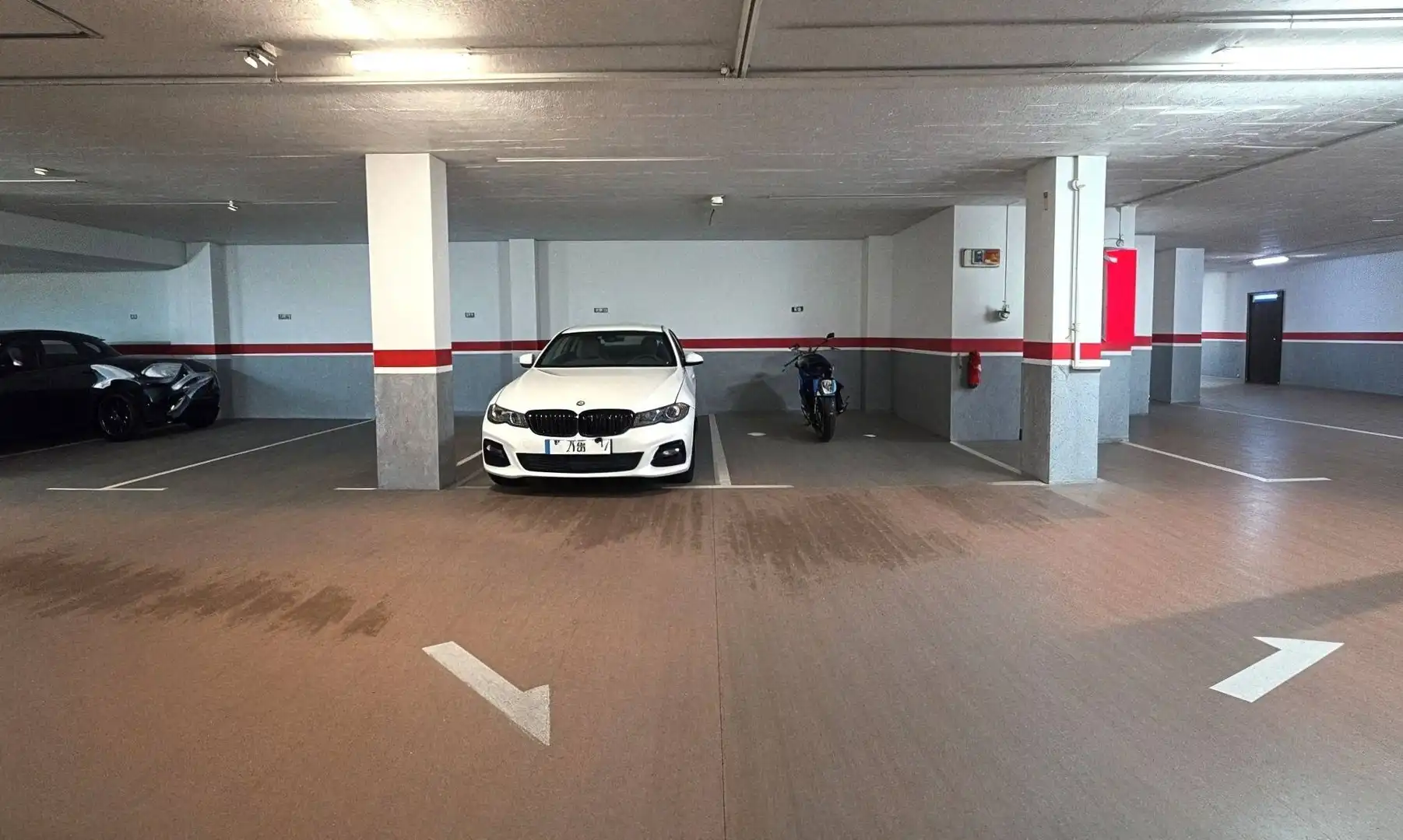 Parkplatz von Wohnung zum Verkauf in Reus mit Klimaanlage, Heizung und Terrasse