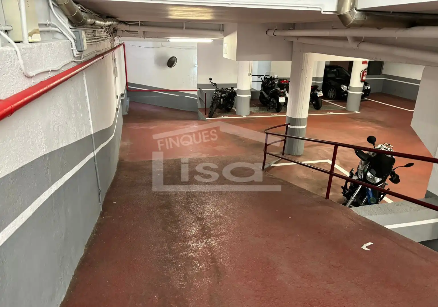 Einzelparkplatz zum Verkauf in Carrer de Sant Antoni Maria Claret, imagen 4