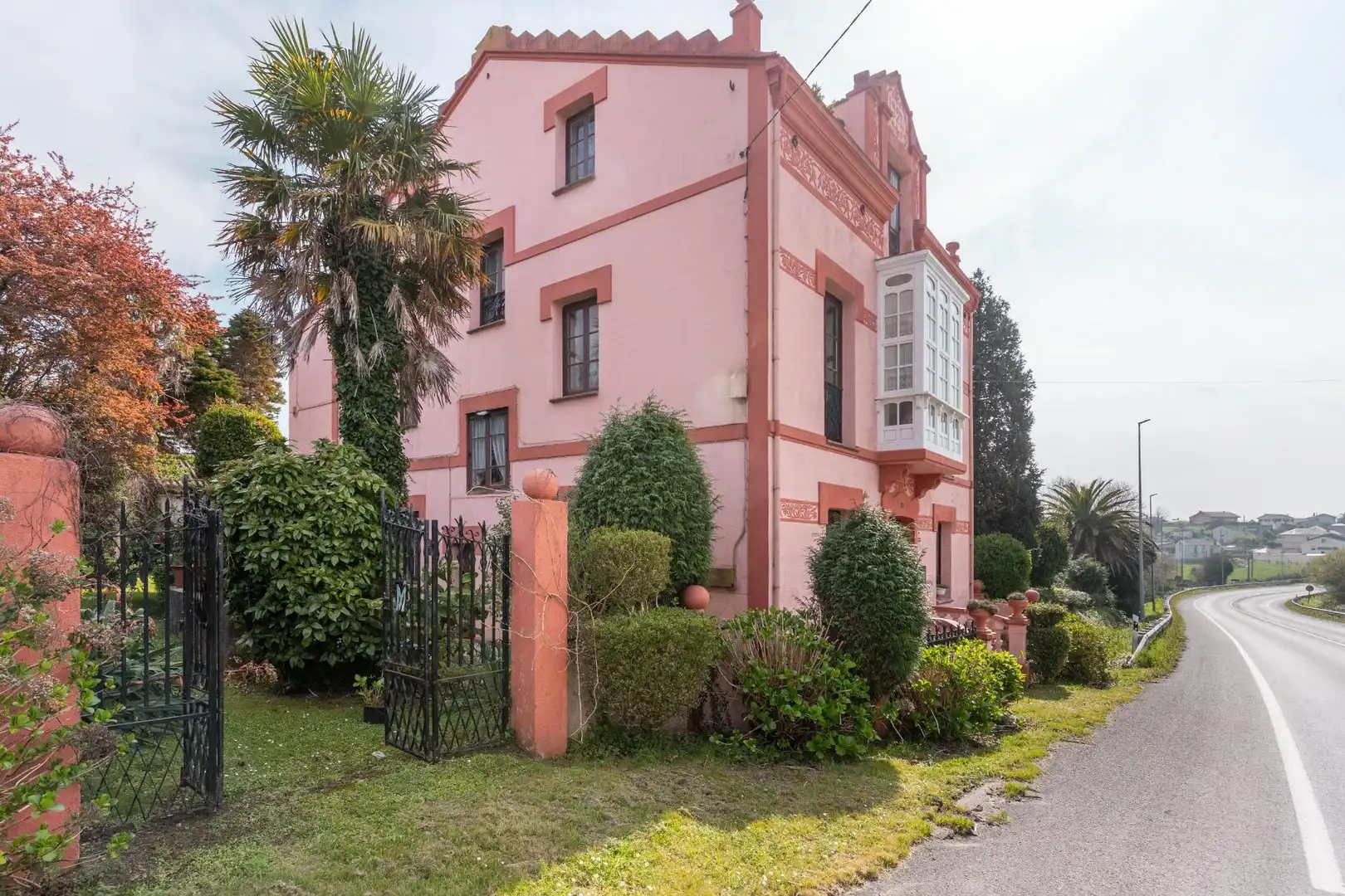 Vista exterior de Casa o chalet en venta en Tapia de Casariego con Jardín privado, Amueblado y Balcón