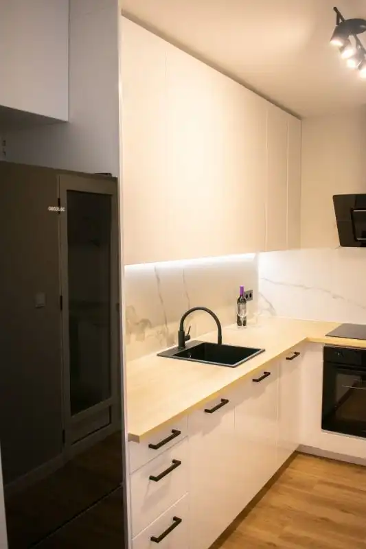 Cuina de Casa adosada en venda en Orihuela amb Aire condicionat, Calefacció i Jardí privat