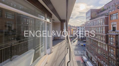 Foto 5 de Apartament en venda a Ensanche - Moyua - Diputación, Bizkaia