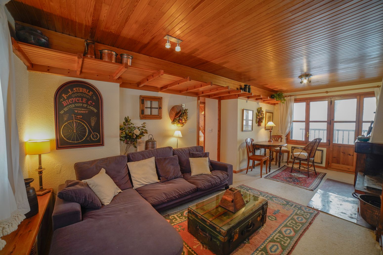 Sala d'estar de Pis en venda en Ansó amb Calefacció, Terrassa i Traster