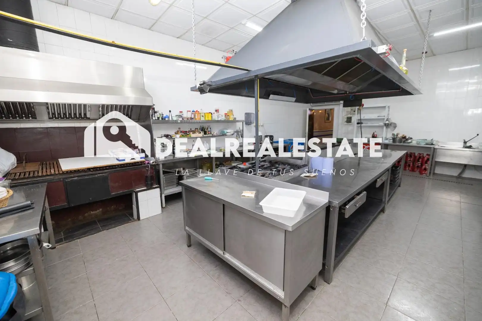 Local en venta en Calle FRAY LEOPOLDO ALPANDEIRE, Torre de la Reina