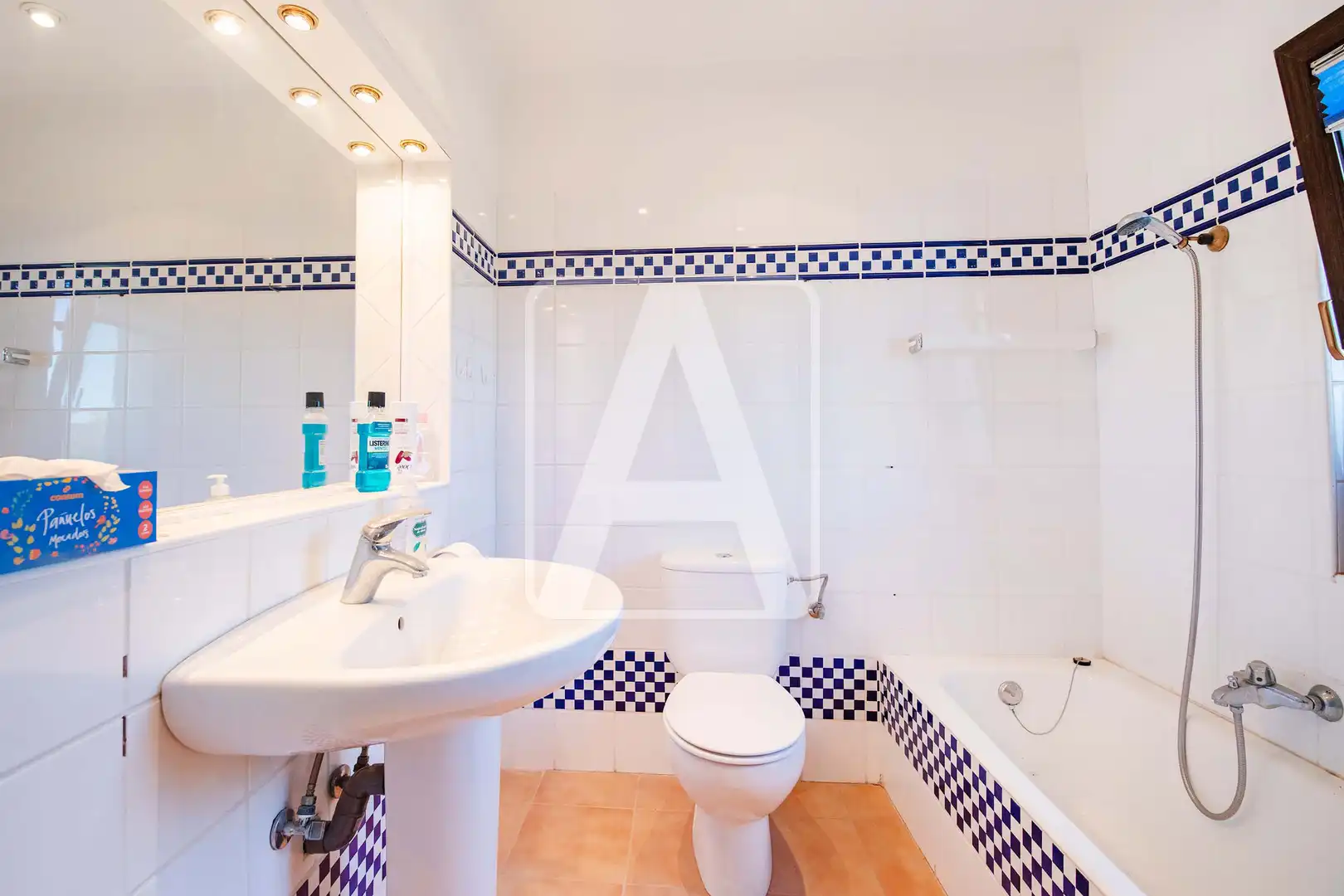 Baño de Finca rústica en venta en Benissa con Aire acondicionado, Calefacción y Jardín privado