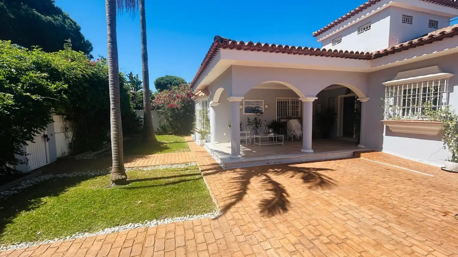 Villa con piscina in vendita a Sancti Petri, imagen 3