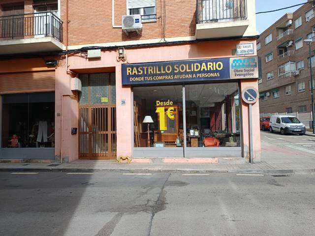 Local comercial en Venta en Calle de Emilio Laguna Azorín, 28 en Oliver
