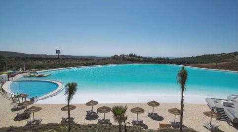 Foto 2 de Piso en venta en Urbanizacion Alcazaba Lagoo, Casares Golf - Casares del Sol, Málaga