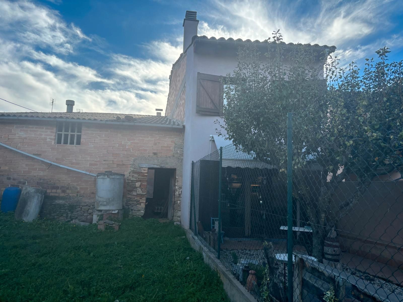 Exterior view of House or chalet for sale in Vic