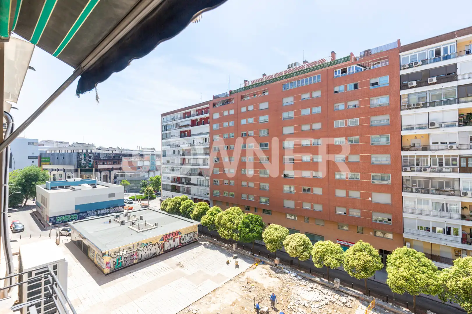 Vista exterior de Piso de alquiler en Madrid con Calefacción y Lavadora