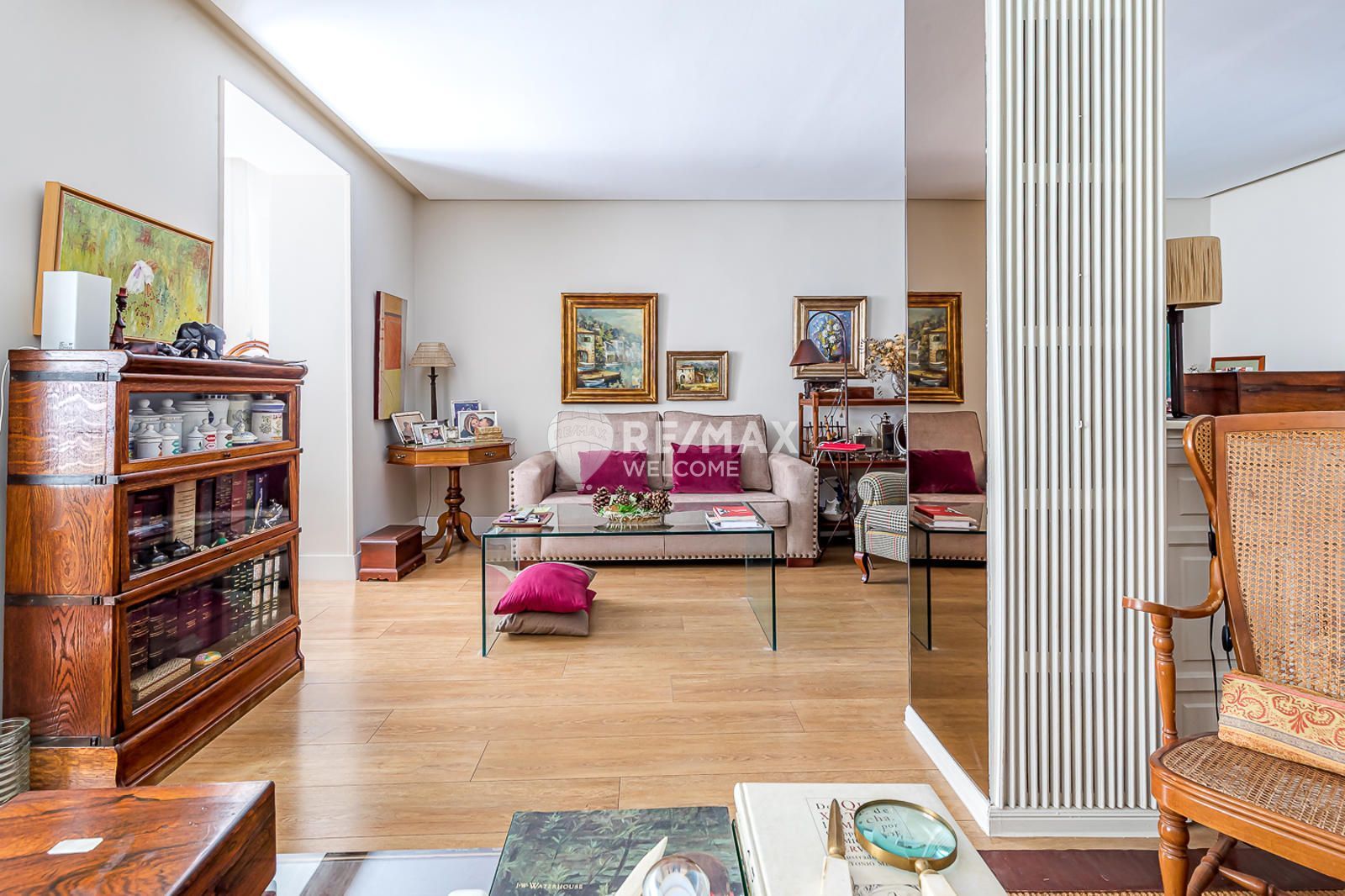 Living room of Flat for sale in  Madrid Capital  with Air Conditioner and Heating