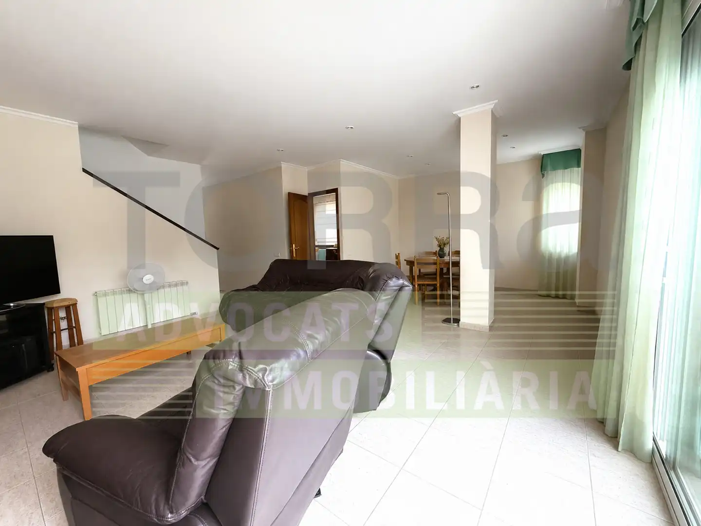 Casa pareada con terraza en venta en Carrer de Josep Tarradellas, imagen 11