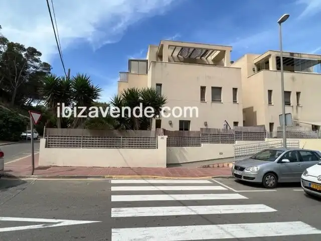 Dúplex de lloguer a Cala Llonga, Santa Eulària