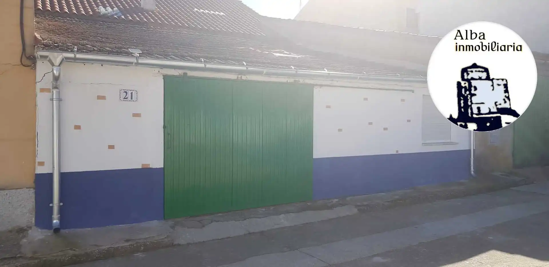Garaje de alquiler en N/A, -1, Navales