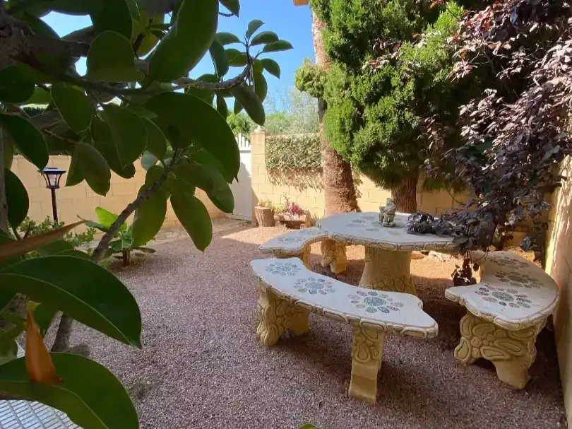 Garden of Flat for sale in Pueblo Español - Coveta Fumá
