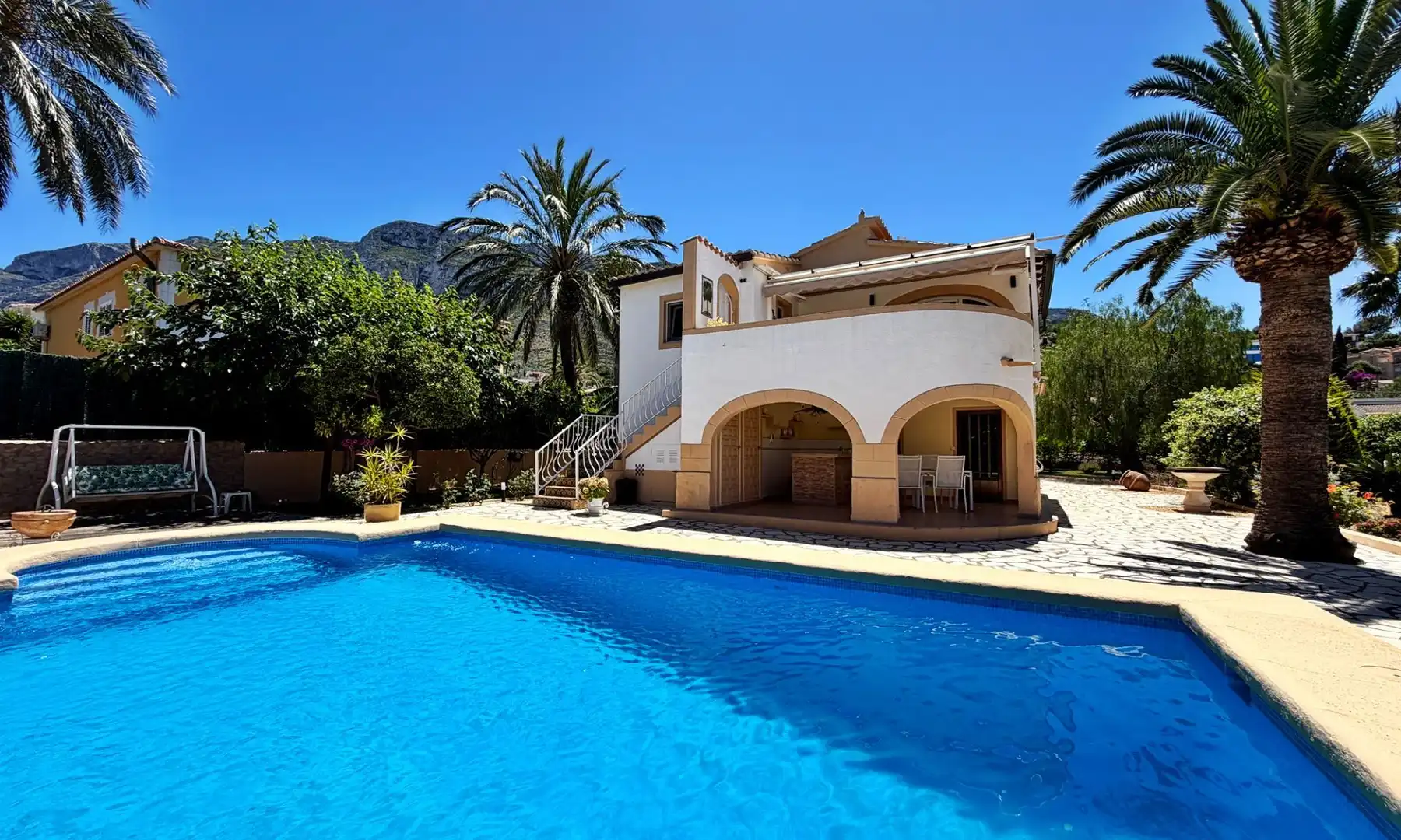 Vista exterior de Casa o chalet en venta en Dénia con Aire acondicionado, Calefacción y Jardín privado