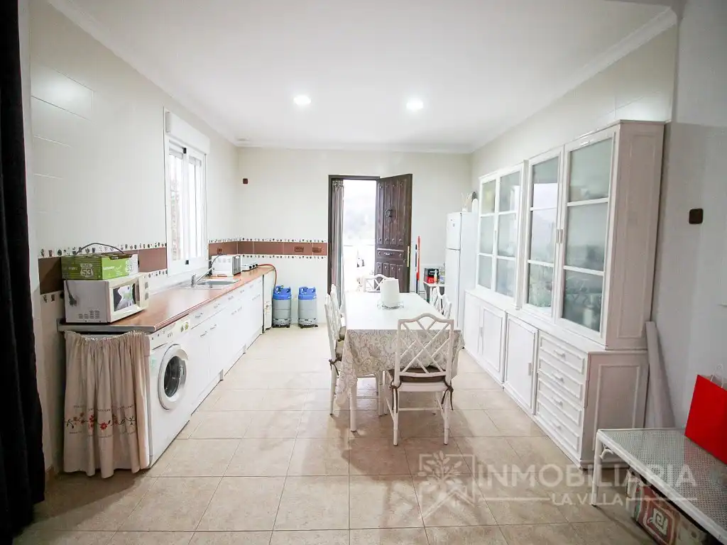 Cocina de Finca rústica de alquiler en Tolox con Piscina
