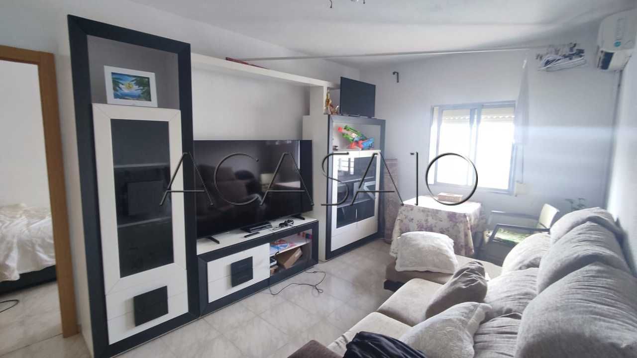 Living room of Flat for sale in Illescas  with Air Conditioner and Furnished
