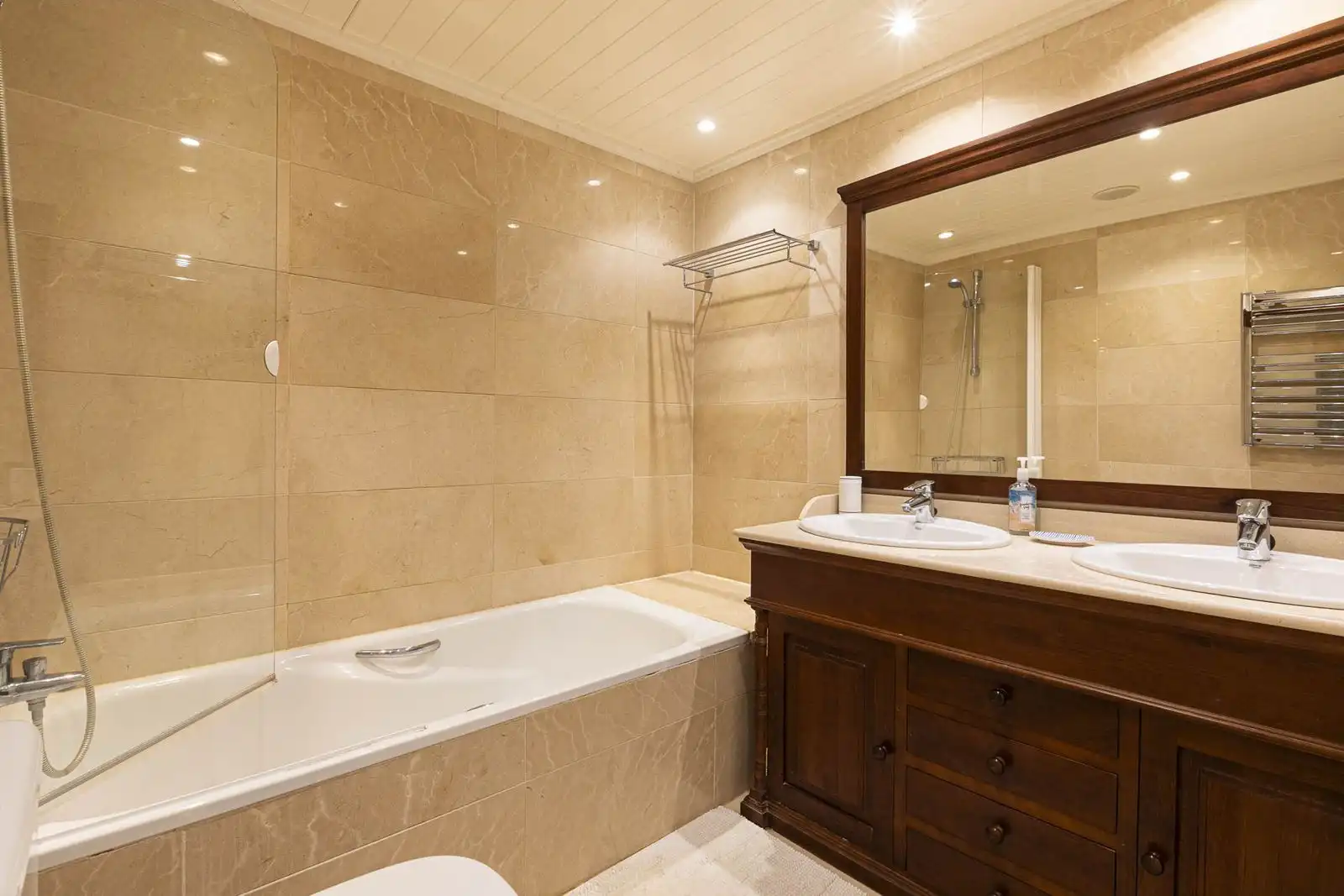 Adossat amb piscina en venda a Calle Benahavis 29679, imagen 33