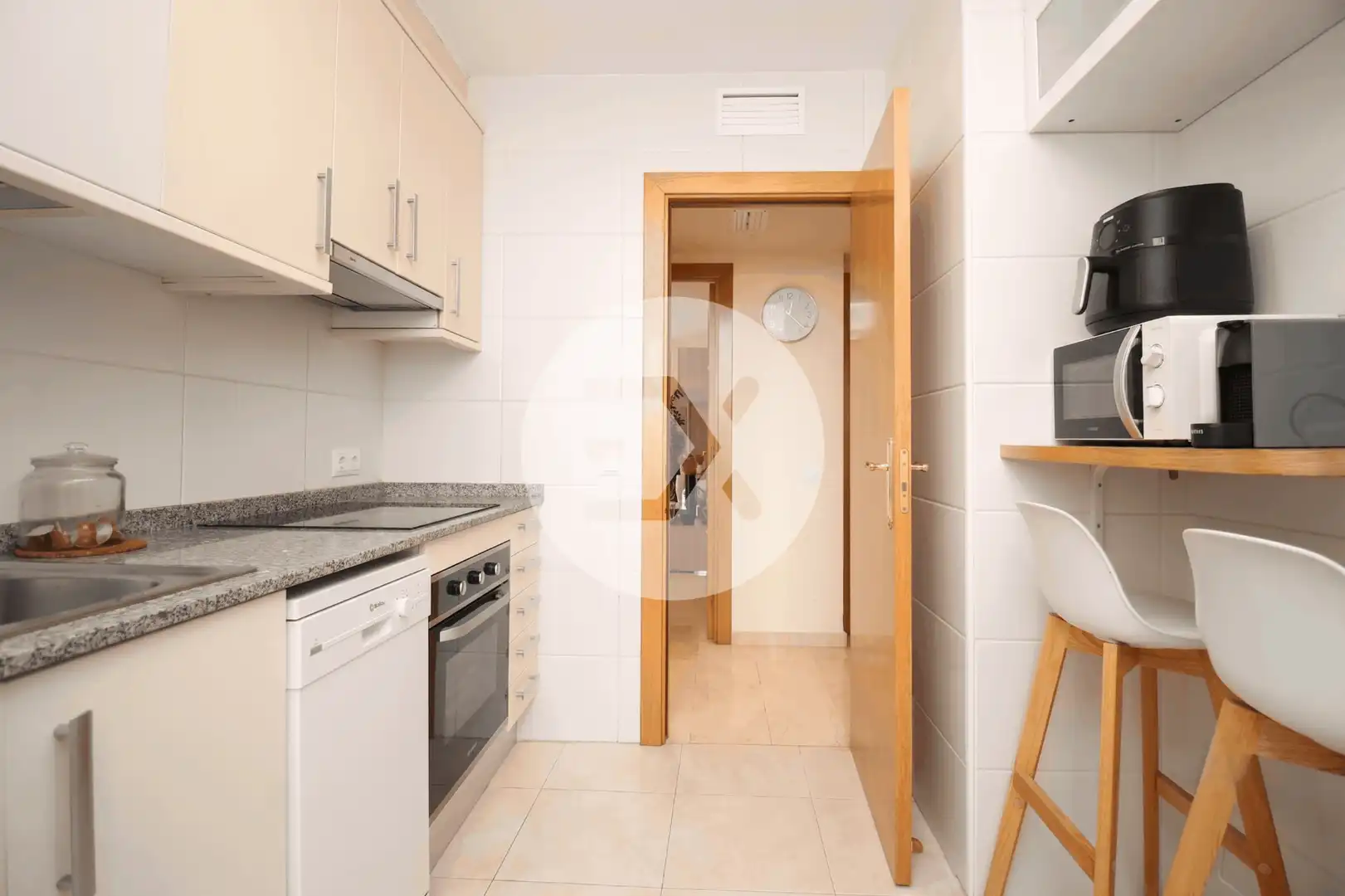 Kitchen of Flat for sale in Castelldefels  with Air Conditioner, Heating and Oven