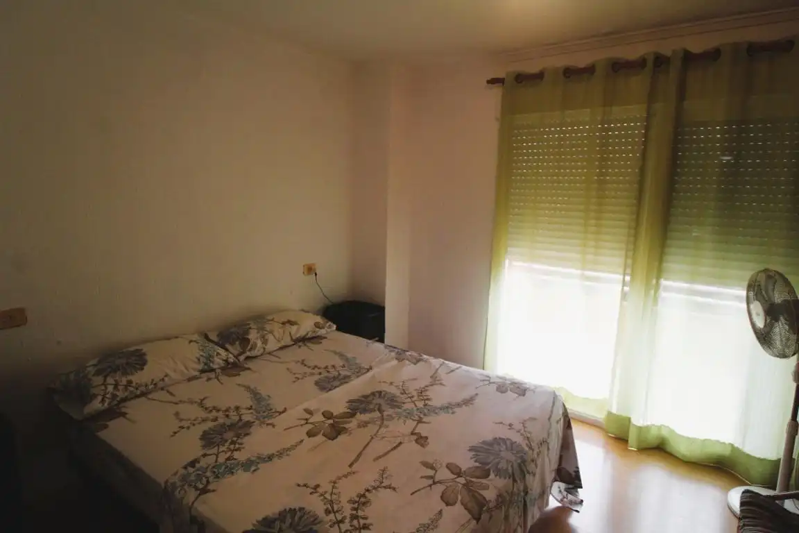 Dormitori de Casa adosada en venda en Torrevieja amb Jardí privat, Terrassa i Moblat