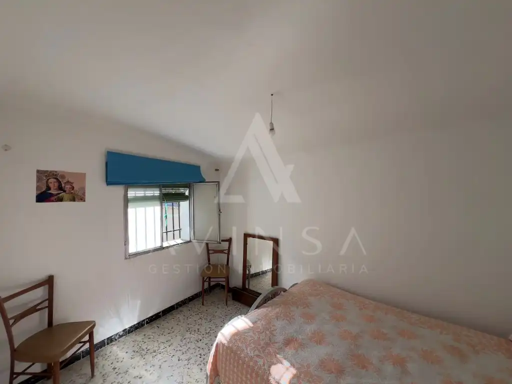 Houses for sale in N/A, Alhóndiga