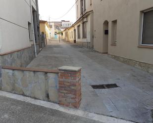 Vista exterior de Casa o xalet en venda en Vilafranca del Penedès amb Terrassa