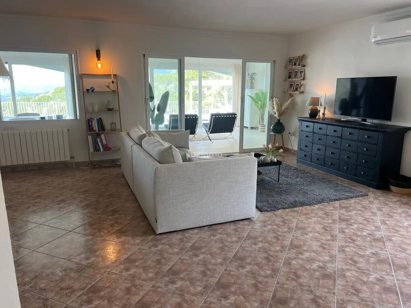 Wohnzimmer von Haus oder Chalet zum Verkauf in Finestrat mit Klimaanlage, Heizung und Terrasse