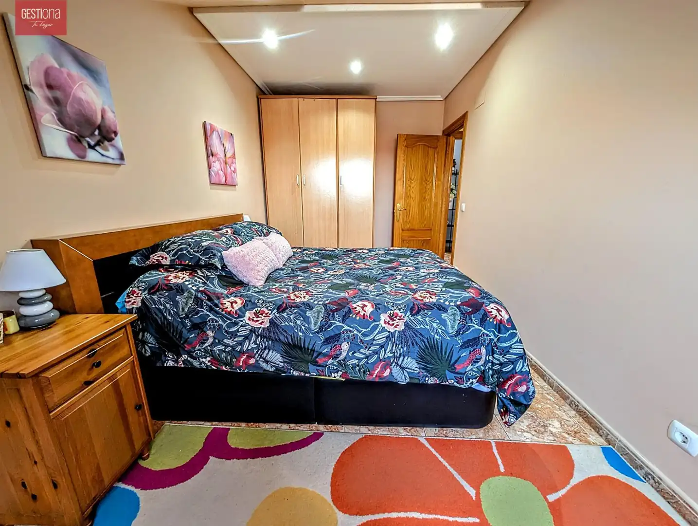 Habitación de Casa adosada en venta en Arnuero con Calefacción, Jardín privado y Terraza