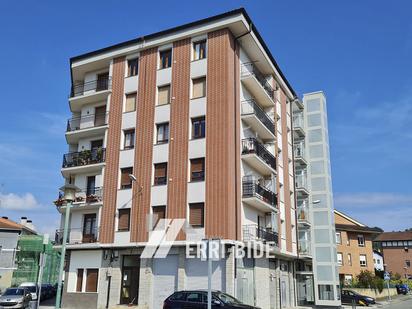 Exterior view of Flat for sale in Larrabetzu  with Heating, Storage room and Furnished