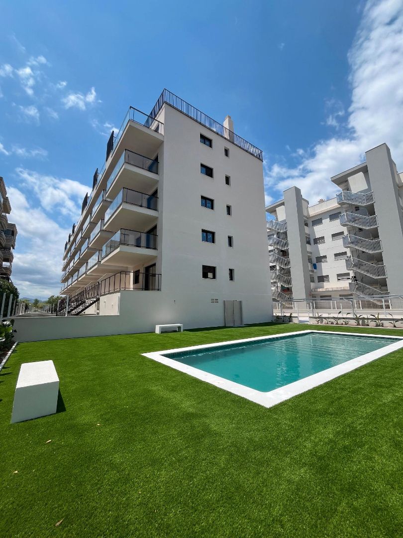 Swimming pool of Attic for sale in Daimús  with Air Conditioner, Heating and Terrace