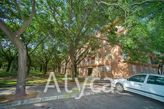 Planta baja de alquiler en Calle del Deporte, 2, Poniente-Norte - Miralbaida - Parque Azahara