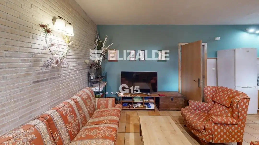Sala d'estar de Casa o xalet en venda en Hondarribia amb Calefacció, Jardí privat i Terrassa