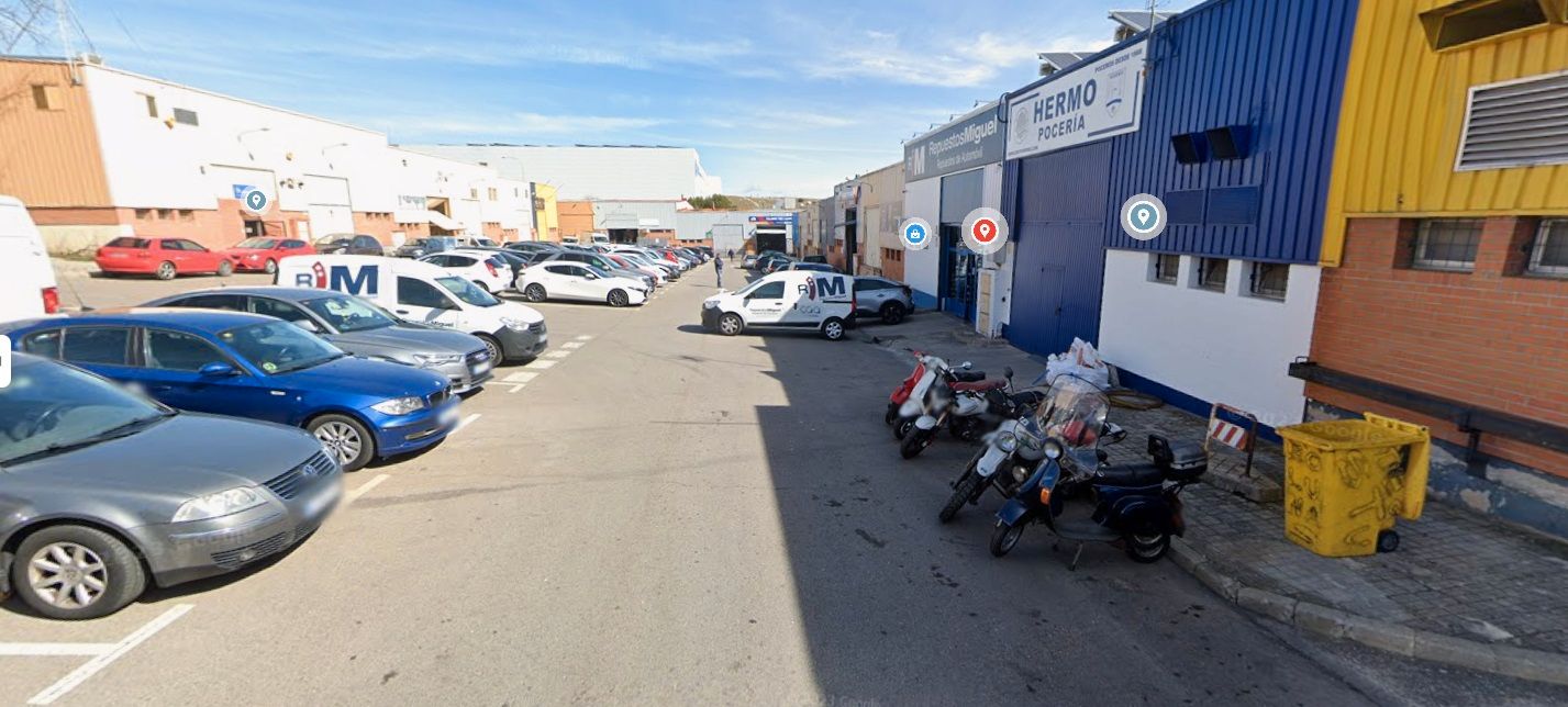 Parking de Nave industrial de alquiler en Tres Cantos