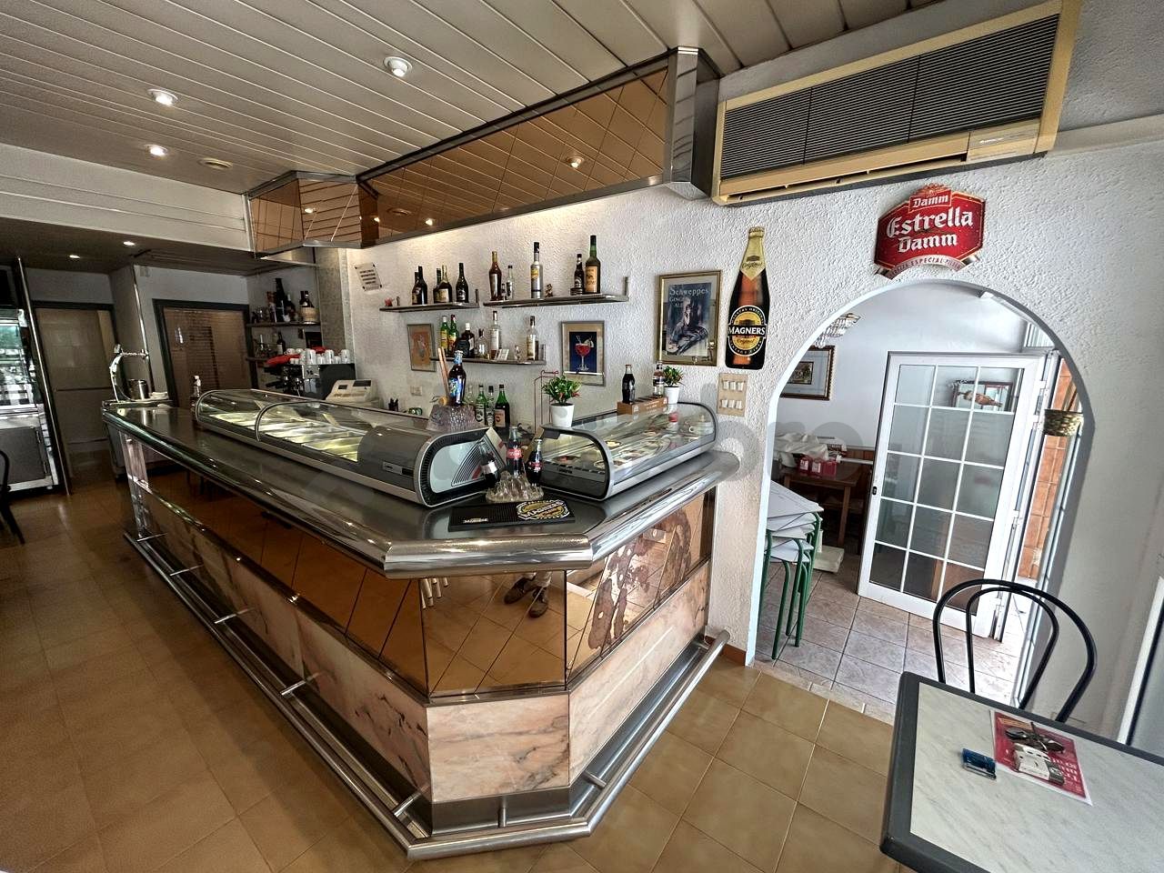 Premises for sale in  Barcelona Capital  with Air Conditioner