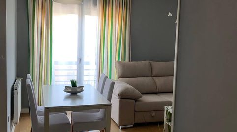 Foto 2 de Apartamento de alquiler en Calle Argamasilla de Alba, Nuevo Hospital, Ciudad Real Capital