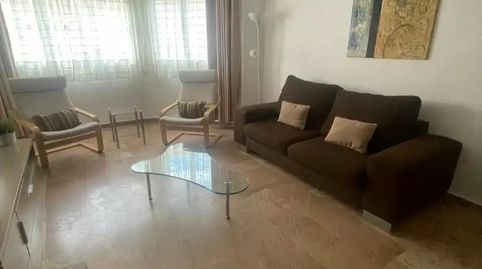 Foto 3 de Piso en venta en Avenida Morer, 4, Oliva pueblo, Oliva