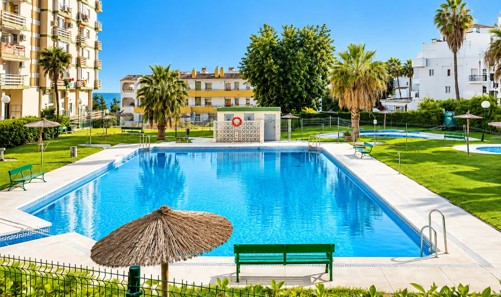 Monolocale con piscina in vendita a Calle las Naciones 3
