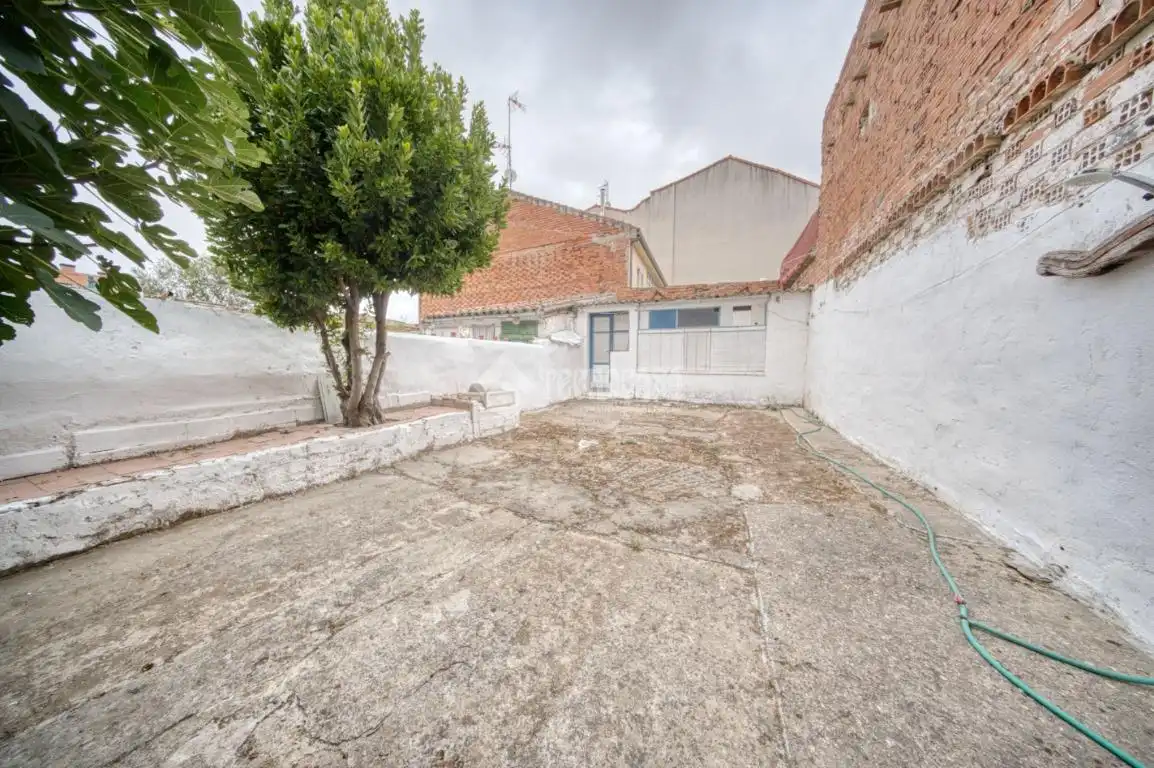 Vista exterior de Casa o xalet en venda en Cistérniga