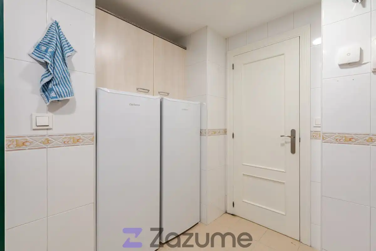 Cocina de Piso de alquiler en Móstoles con Aire acondicionado, Calefacción y Parquet