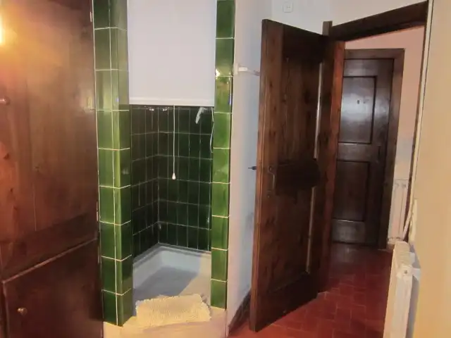 Baño de Finca rústica en venta en Castellar del Vallès con Jardín privado, Terraza y Piscina