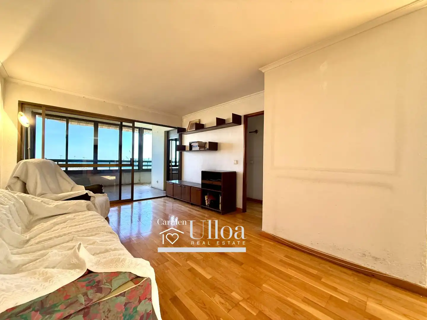 Flat with lift for sale in Avenida Avenida Loring 6, imagen 2