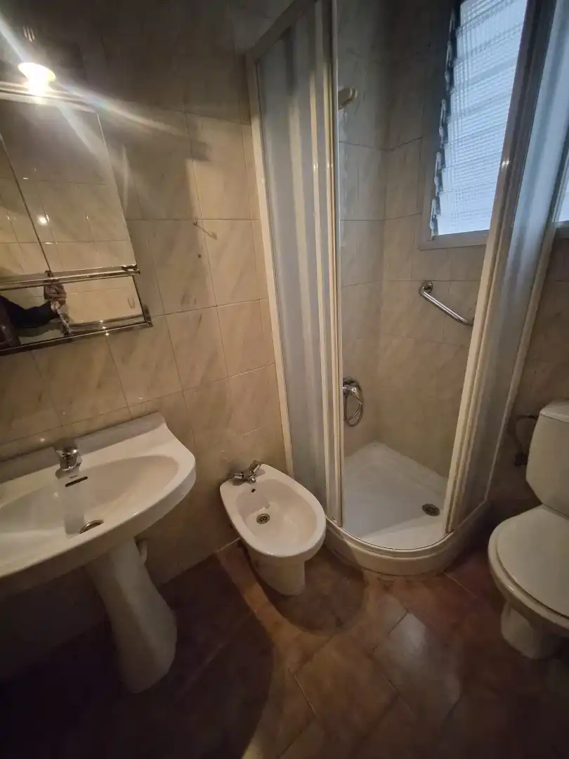 Baño de Piso en venta en Valencia con Aire acondicionado, Terraza y Balcón