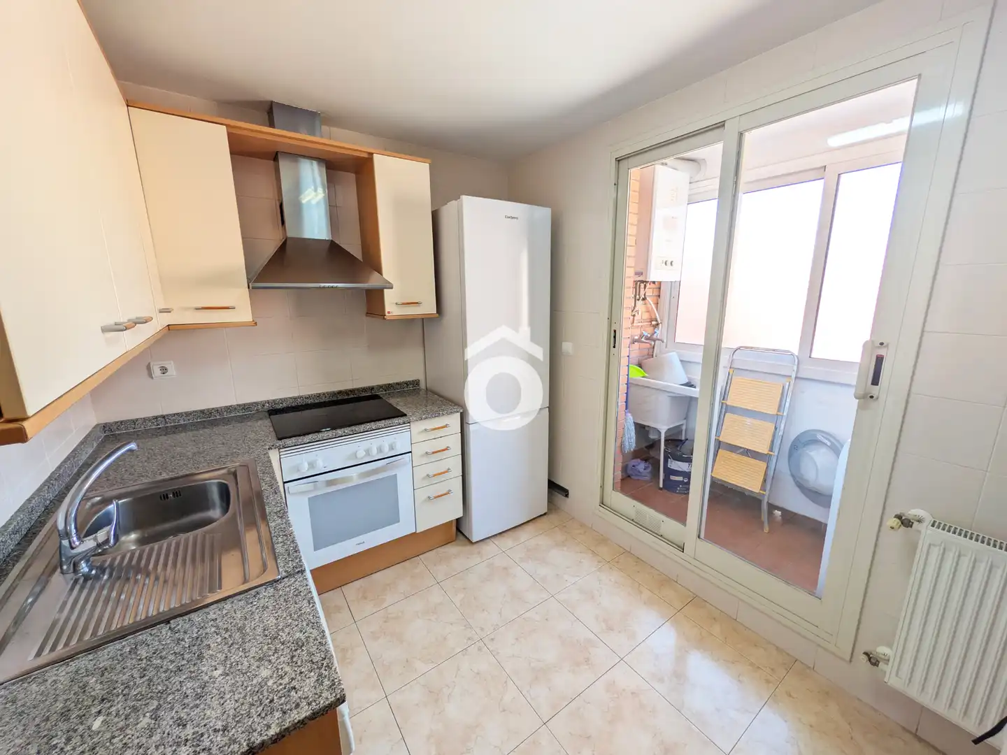 Flat for rent in Carrer Josep Pla, Martorell