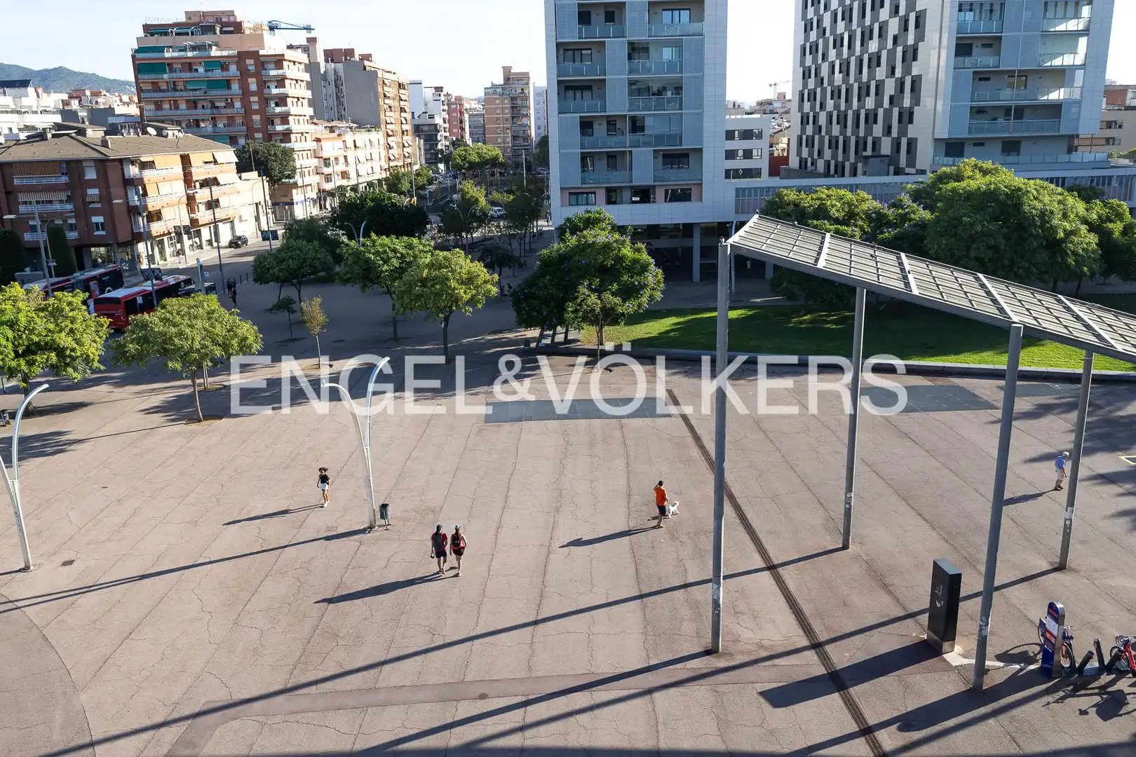 Appartamento con terrazza in affitto a Gorg - Progrés, imagen 45