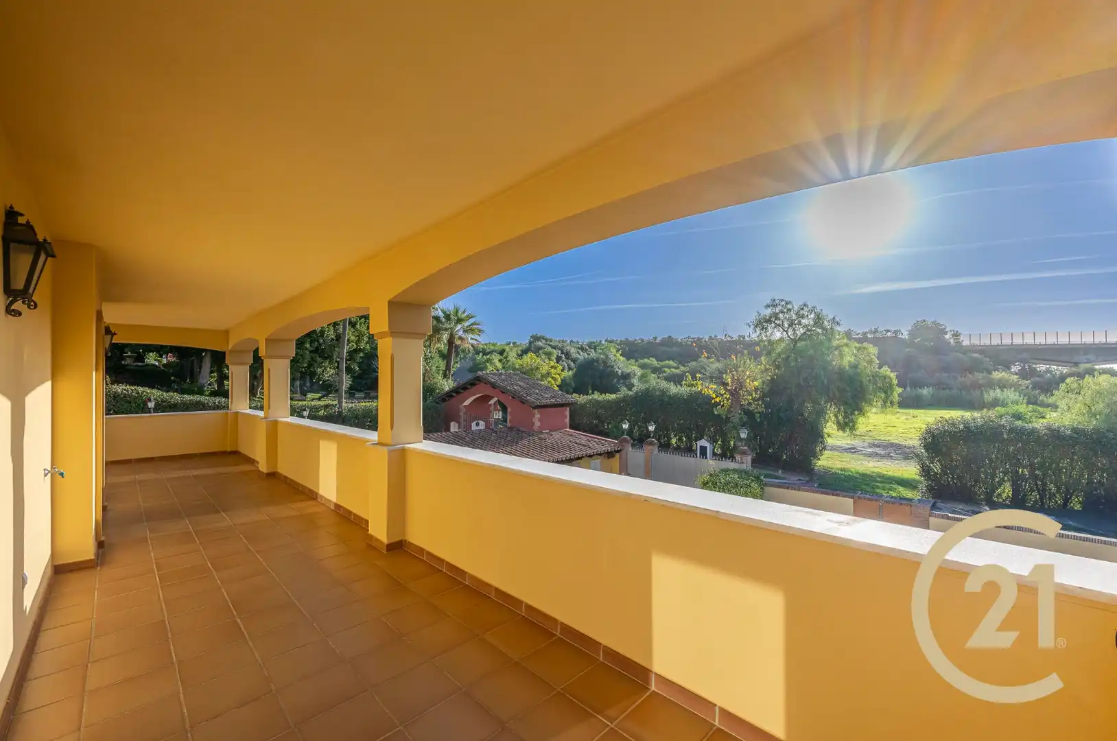 Terraza de Casa adosada en venta en Benahavís con Aire acondicionado, Jardín privado y Terraza