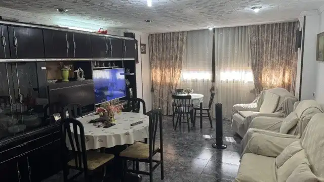 Esszimmer von Wohnung zum Verkauf in Cornellà de Llobregat mit Klimaanlage, Heizung und Ofen