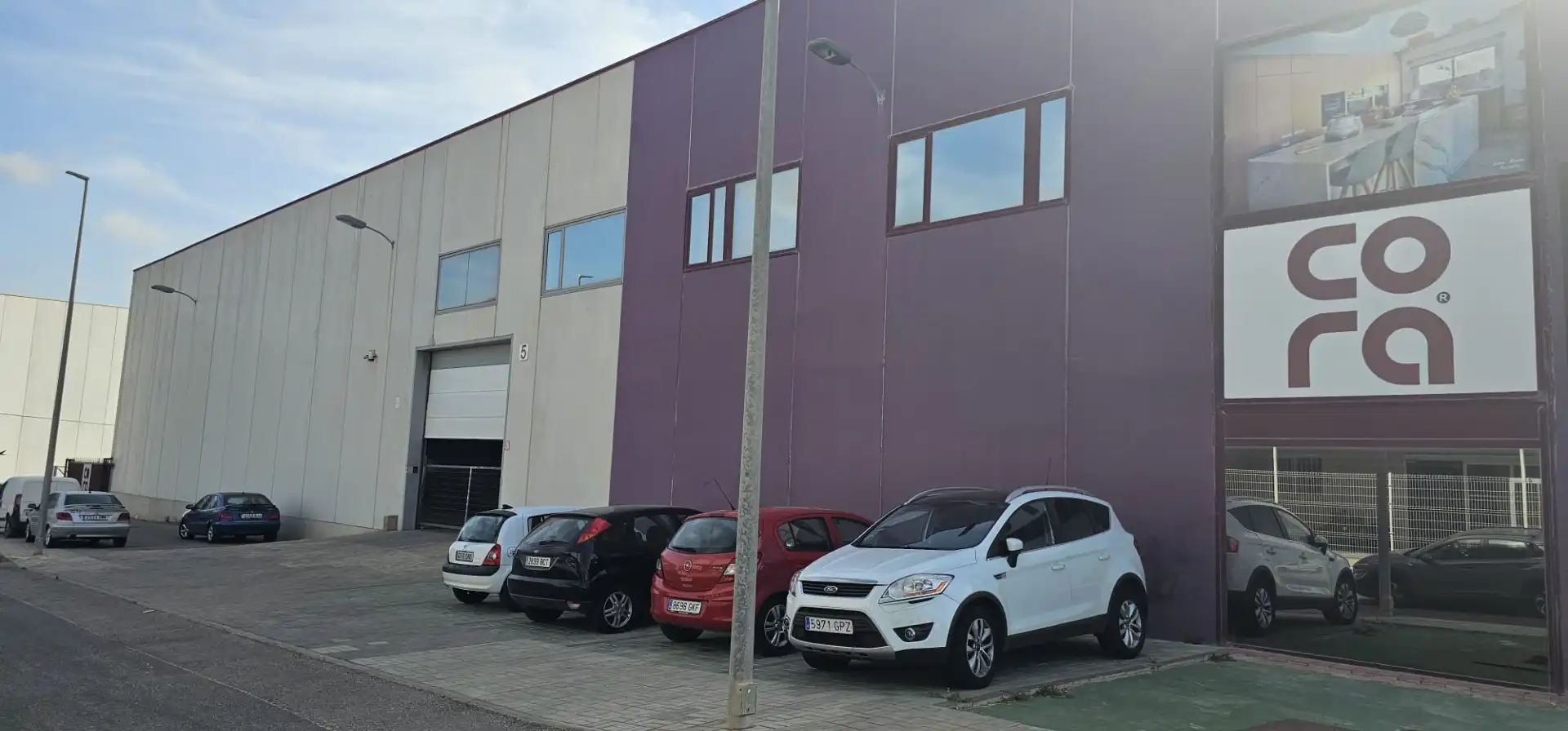 Aparcament de Nau industrial de lloguer en La Unión