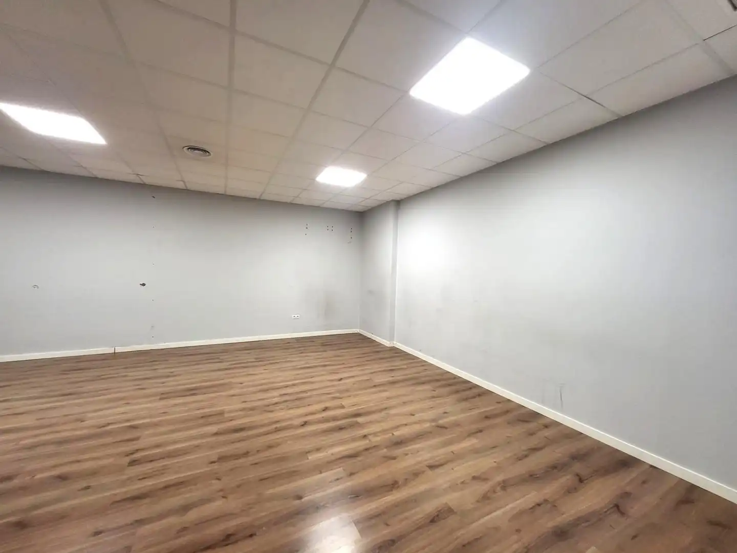 Business premises to rent in Sant Josep - Zona Hospital, imagen 7