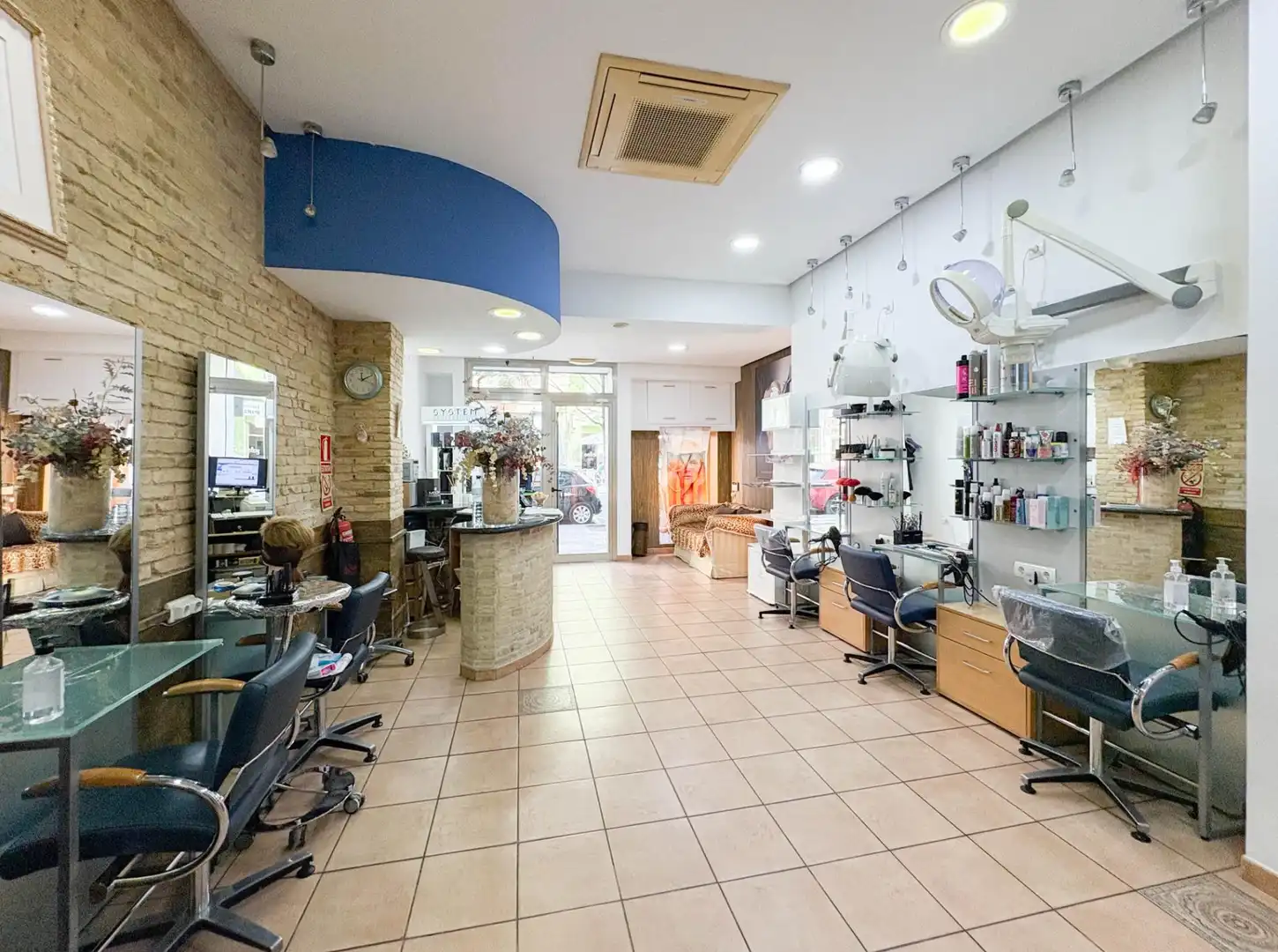 Business premises to rent in L'Eixample, imagen 2